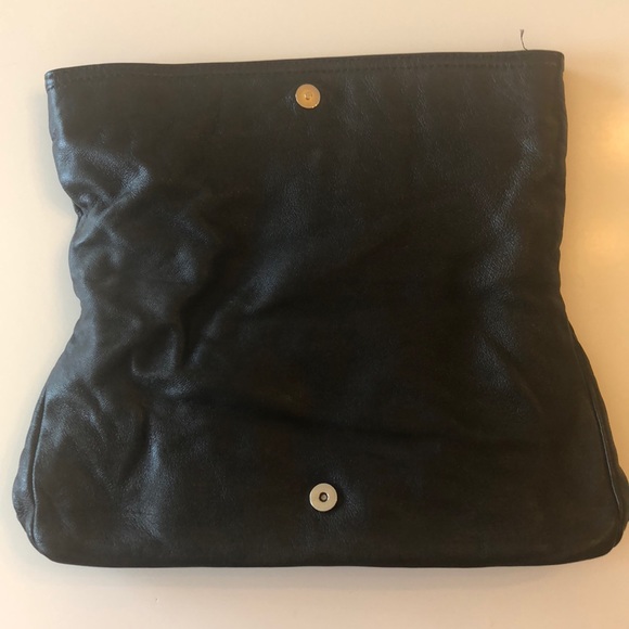 MORGAN OAKLEY Leather Fold Clutch - Picture 2 of 4